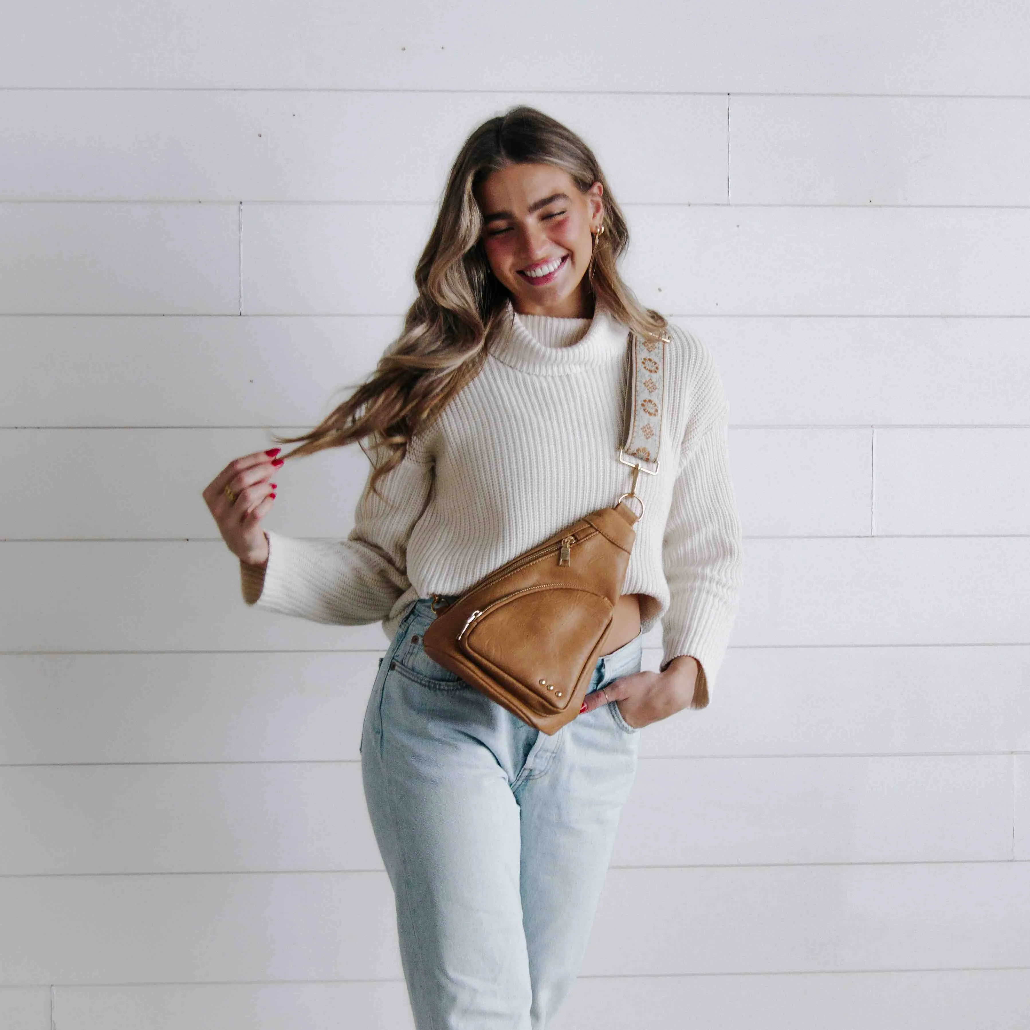 Austin Sling Bag: Dark Chestnut