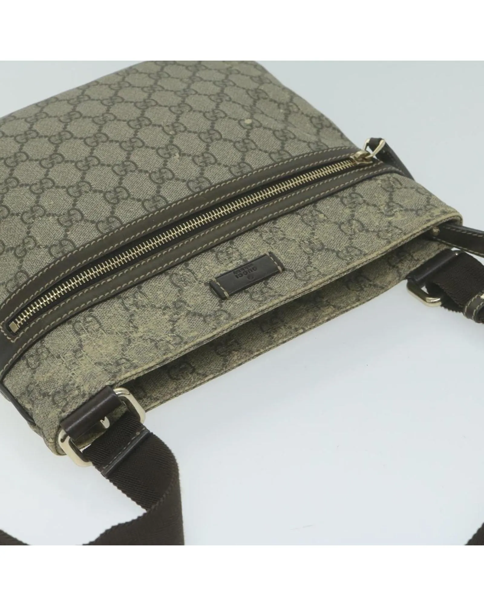 Beige GG Supreme Shoulder Bag with Authenticity Certificate