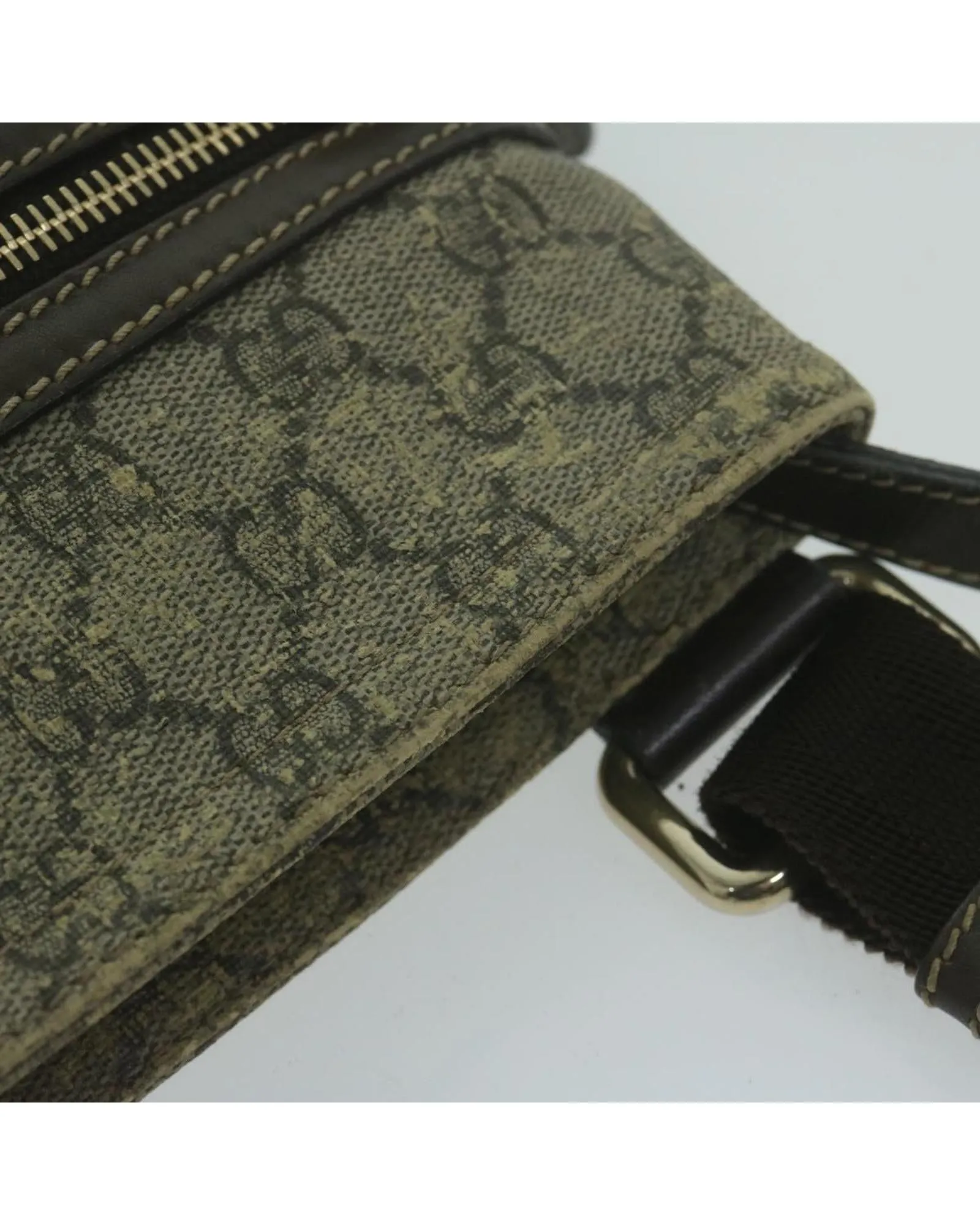 Beige GG Supreme Shoulder Bag with Authenticity Certificate