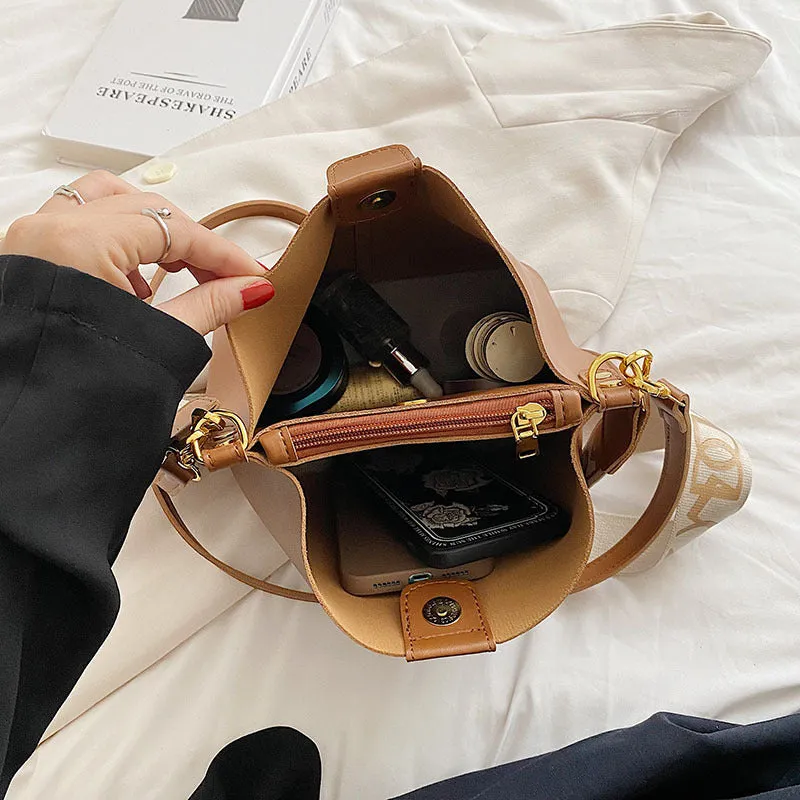 Vegan Leather Bucket Purse Wide Strap Crossbody Bag For Women