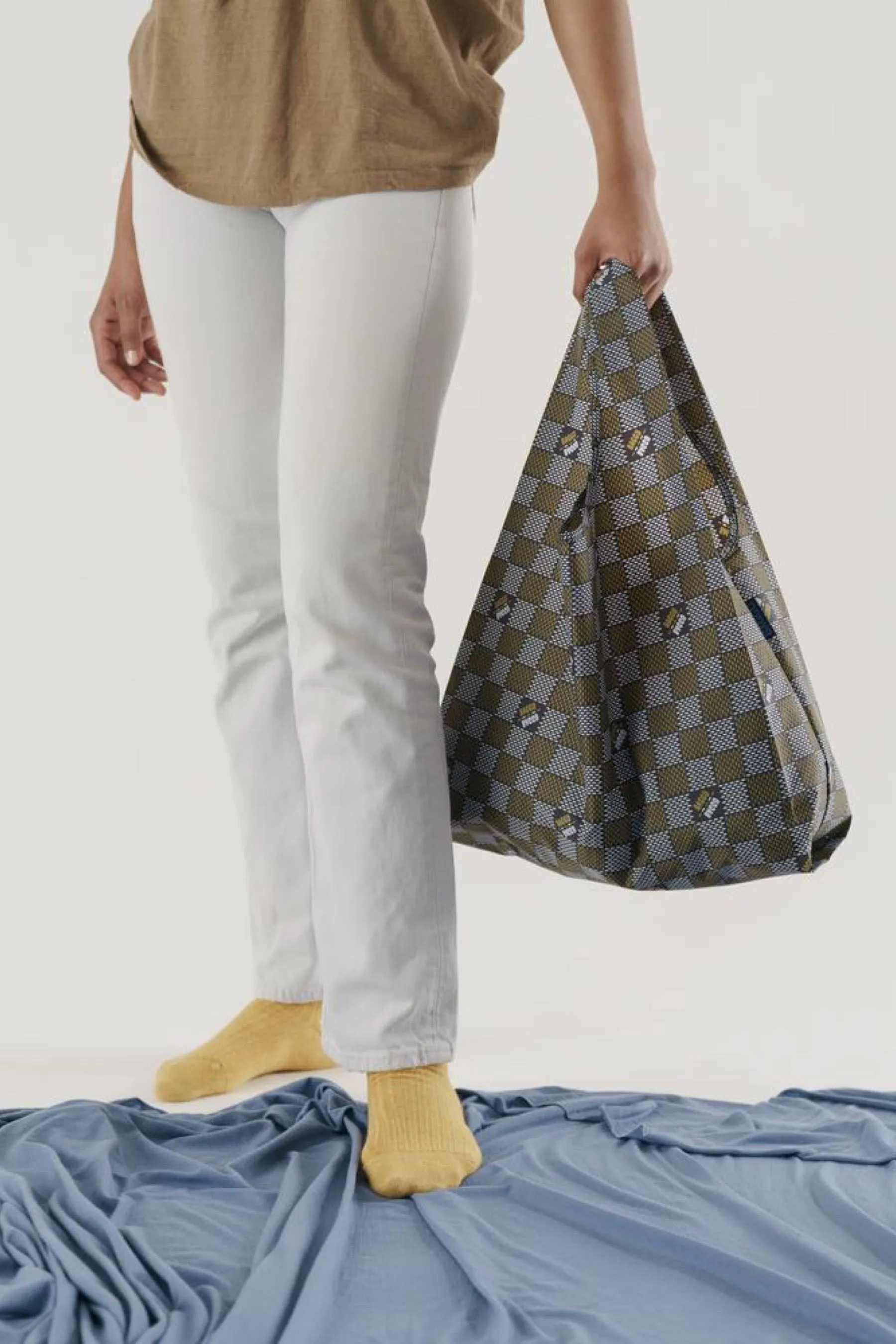 Woven Check Baggu